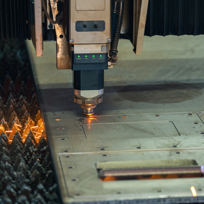laser-cutting-metal-sheet