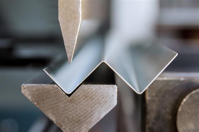 metal-supermarkets-bending-metal-sheet-process